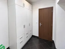 Pronájem bytu 1+kk, Praha - Libeň, V Holešovičkách, 30 m2