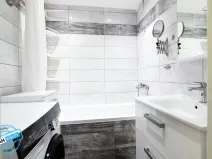 Prodej bytu 3+1, Krnov, nám. Hrdinů, 76 m2