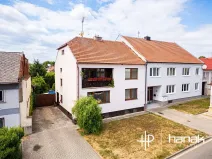 Prodej rodinného domu, Hradčany, 243 m2