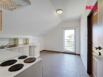 Pronájem bytu 2+kk, Chrást, tř. Čs. odboje, 45 m2