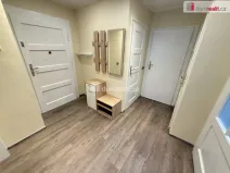 Pronájem bytu 2+kk, Praha - Holešovice, Stupkova, 43 m2