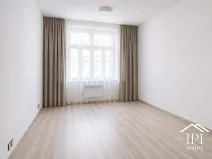 Pronájem bytu 2+kk, Praha - Holešovice, Veverkova, 55 m2