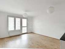Pronájem bytu 1+kk, Praha - Čakovice, Tryskovická, 33 m2