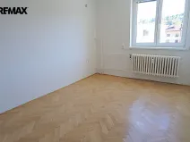 Prodej bytu 2+1, Úpice, Sládkova, 54 m2