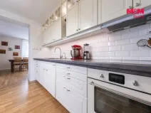 Prodej bytu 4+kk, Jirny, Zámecká, 90 m2