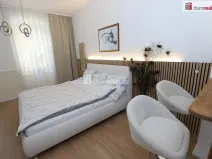 Pronájem bytu 1+1, Karlovy Vary, Kolmá, 35 m2