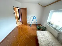 Pronájem bytu 1+kk, Praha - Újezd nad Lesy, Hrádková, 16 m2