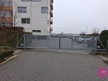 Pronájem garážového stání, Olomouc, Jeremiášova, 15 m2
