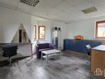 Pronájem obchodního prostoru, Sokolov, nábřeží Petra Bezruče, 31 m2