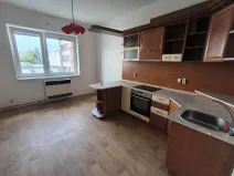 Pronájem bytu 2+kk, Hradec Králové, Vocelova, 45 m2