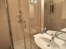 Pronájem bytu 2+kk, Hradec Králové, Vocelova, 45 m2