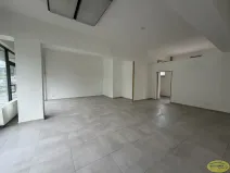 Pronájem obchodního prostoru, Kroměříž, Tovačovského, 101 m2