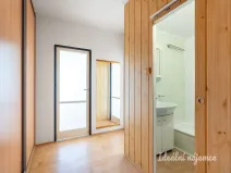 Pronájem bytu 2+kk, Praha, Novodvorská, 39 m2