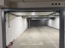 Pronájem garážového stání, Praha - Hlubočepy, Štěpařská, 15 m2
