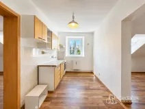 Pronájem bytu 2+1, Sokolov, nábřeží Petra Bezruče, 64 m2