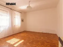 Prodej rodinného domu, Břeclav, náměstí Petra Bezruče, 70 m2