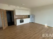 Pronájem bytu 1+kk, Praha - Letňany, Beranových, 31 m2