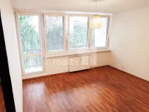 Pronájem bytu 2+kk, Praha - Karlín, Nekvasilova, 47 m2