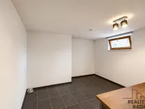 Pronájem skladu, Praha - Žižkov, Jeseniova, 26 m2