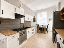Prodej bytu 3+1, Teplice, Ruská, 143 m2