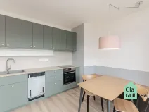 Pronájem bytu 1+kk, Praha - Vysočany, Piskáčkových, 28 m2