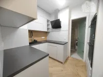 Pronájem bytu 2+1, Praha - Podolí, Podolská, 46 m2
