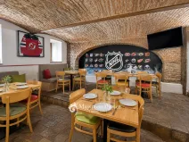 Prodej obchodního prostoru, Znojmo, Havlíčkova, 95 m2