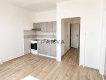 Pronájem bytu 1+1, Plzeň - Severní Předměstí, Strážnická, 40 m2