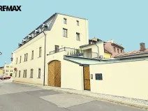 Pronájem bytu 1+kk, Chrastava, náměstí 1. máje, 30 m2