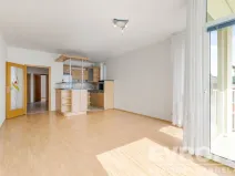 Prodej bytu 3+kk, Praha - Újezd, Pastevců, 70 m2
