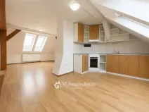 Pronájem bytu 2+kk, Znojmo, Rooseveltova, 86 m2