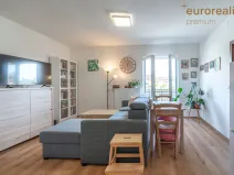Prodej bytu 2+kk, Tachov, Na Třešňovce, 37 m2