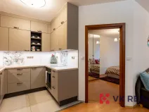 Prodej bytu 2+kk, Praha - Břevnov, Šlikova, 63 m2