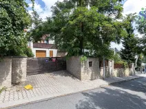 Pronájem rodinného domu, Praha - Kyje, Černičná, 150 m2
