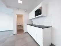 Pronájem kanceláře, Praha - Žižkov, Ke kapslovně, 33 m2