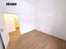 Pronájem bytu 2+kk, Praha - Libeň, Chlumčanského, 35 m2