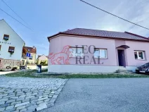 Pronájem kanceláře, Uherské Hradiště - Mařatice, 1. máje, 22 m2