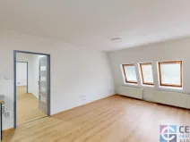 Pronájem bytu 3+kk, Jablonec nad Nisou, Liberecká, 81 m2