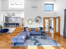 Prodej rodinného domu, Praha - Dejvice, V Šáreckém údolí, 348 m2