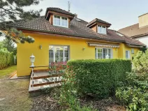 Pronájem rodinného domu, Praha - Štěrboholy, K valu, 220 m2