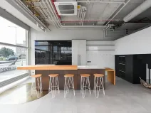 Pronájem obchodního prostoru, Praha - Holešovice, Bubenská, 242 m2