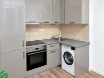 Pronájem bytu 2+kk, Praha - Libeň, V Holešovičkách, 38 m2