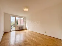 Pronájem bytu 2+kk, Praha - Hloubětín, Zelenečská, 52 m2
