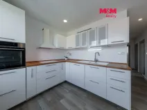 Prodej bytu 4+1, Sokolov, Jelínkova, 84 m2