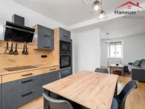 Prodej komerční nemovitosti, Hostomice, Školní náměstí, 487 m2