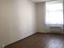 Pronájem bytu 1+kk, Praha - Bubeneč, Jaselská, 29 m2