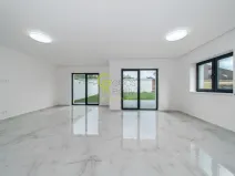 Prodej rodinného domu, Podolanka, V Ohradě, 129 m2