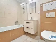 Pronájem bytu 3+kk, Holice, Hradecká, 71 m2