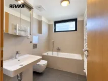 Pronájem bytu 3+kk, Praha - Dolní Chabry, U Traktorky, 77 m2