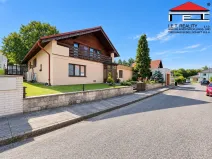 Prodej rodinného domu, Dobřichov, 250 m2